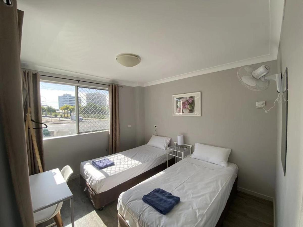 Homely Inn Hostel 黄金海岸 外观 照片